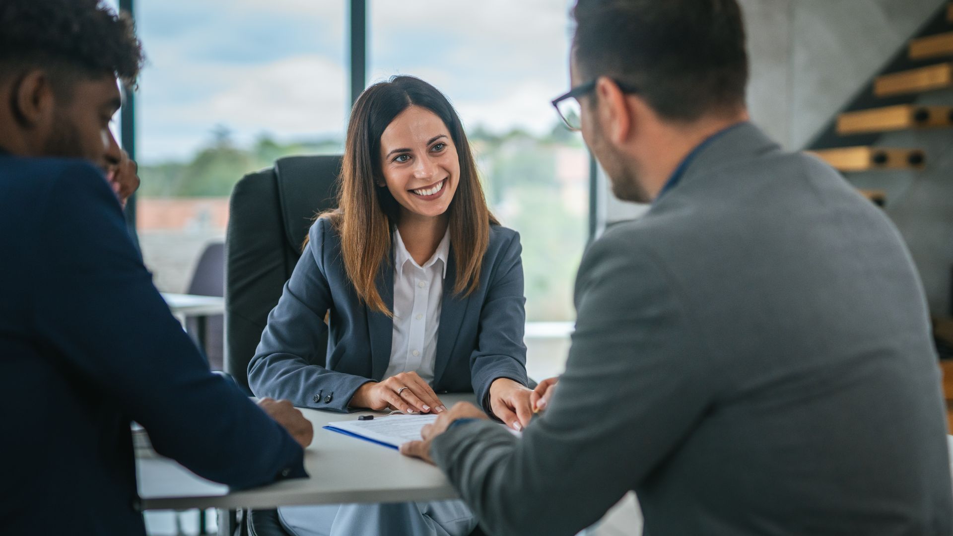 8.PROFESSIONAL-shutterstock_2708989995.jpg